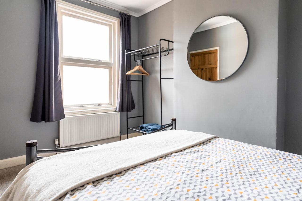 Holiday home Merton House - Entire Modern Centre Leicester
